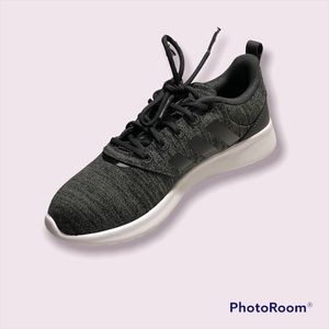 Adidas QT racer new in box never worn